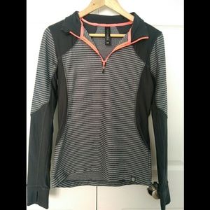 Mondetta NYC athletic pullover size M